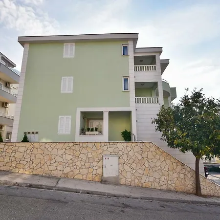 Roso Makarska