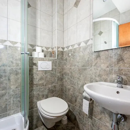 Roso Marica - Apartments & Rooms Πανσιόν 3*