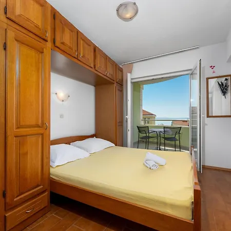 Roso Marica - Apartments & Rooms 3* Μακάρσκα