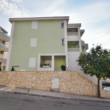 Roso Makarska