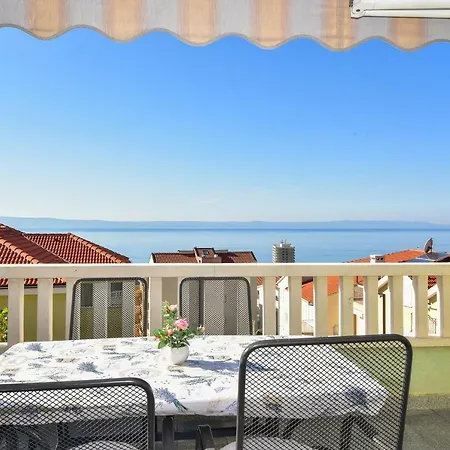 Πανσιόν Roso Marica - Apartments & Rooms