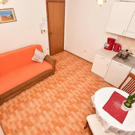 Roso Marica - Apartments & Rooms Πανσιόν Μακάρσκα