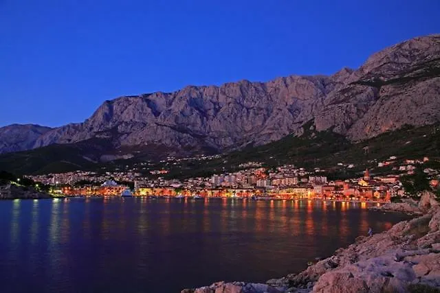 Roso Makarska