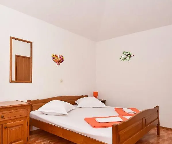 Roso Guest house 3*