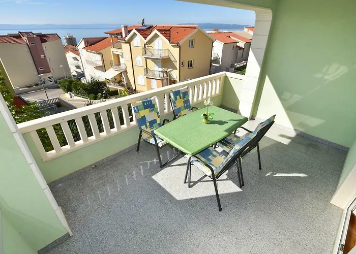 Roso Pensionat Makarska